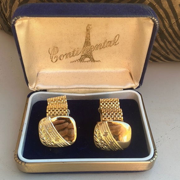 Continental Gold Tone Cufflinks - Picture 1 of 10